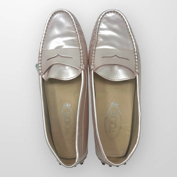 Tod's Metallic Pink Loafers - Picture 2 of 8